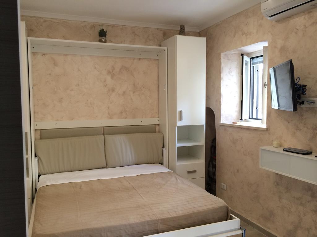 Casa Vacanze Sannazzaro Flat Napoli Dış mekan fotoğraf